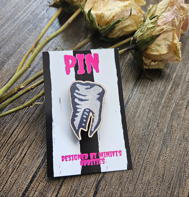 Tooth wooden pin badge