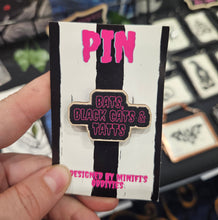 画像をギャラリービューアに読み込む, Black cats, bats and tatts pin badge