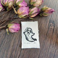 Laden Sie das Bild in den Galerie-Viewer, Mini Ghost Lino Print