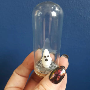 Screaming Ghost - Glass Curio Jar